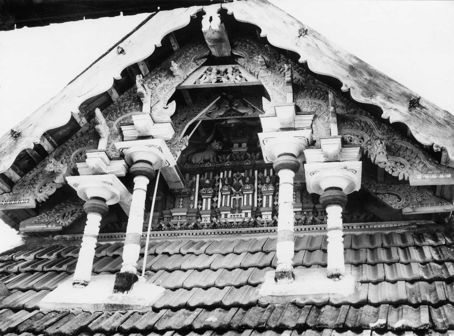 Sri Bhagavathy complex, Cheranallur, Kerala