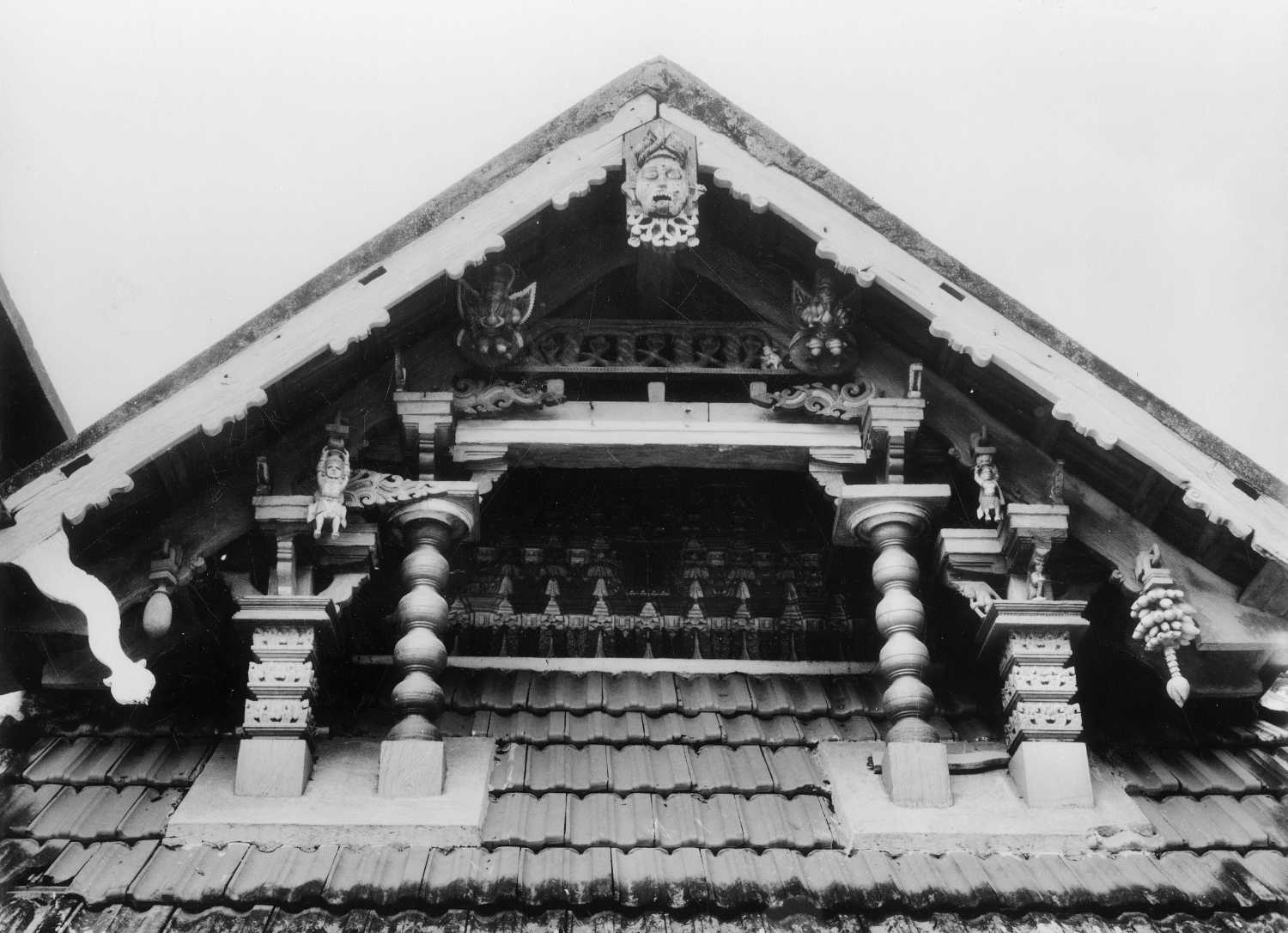 Sri Pisharikavu complex, Koilandi, Kerala