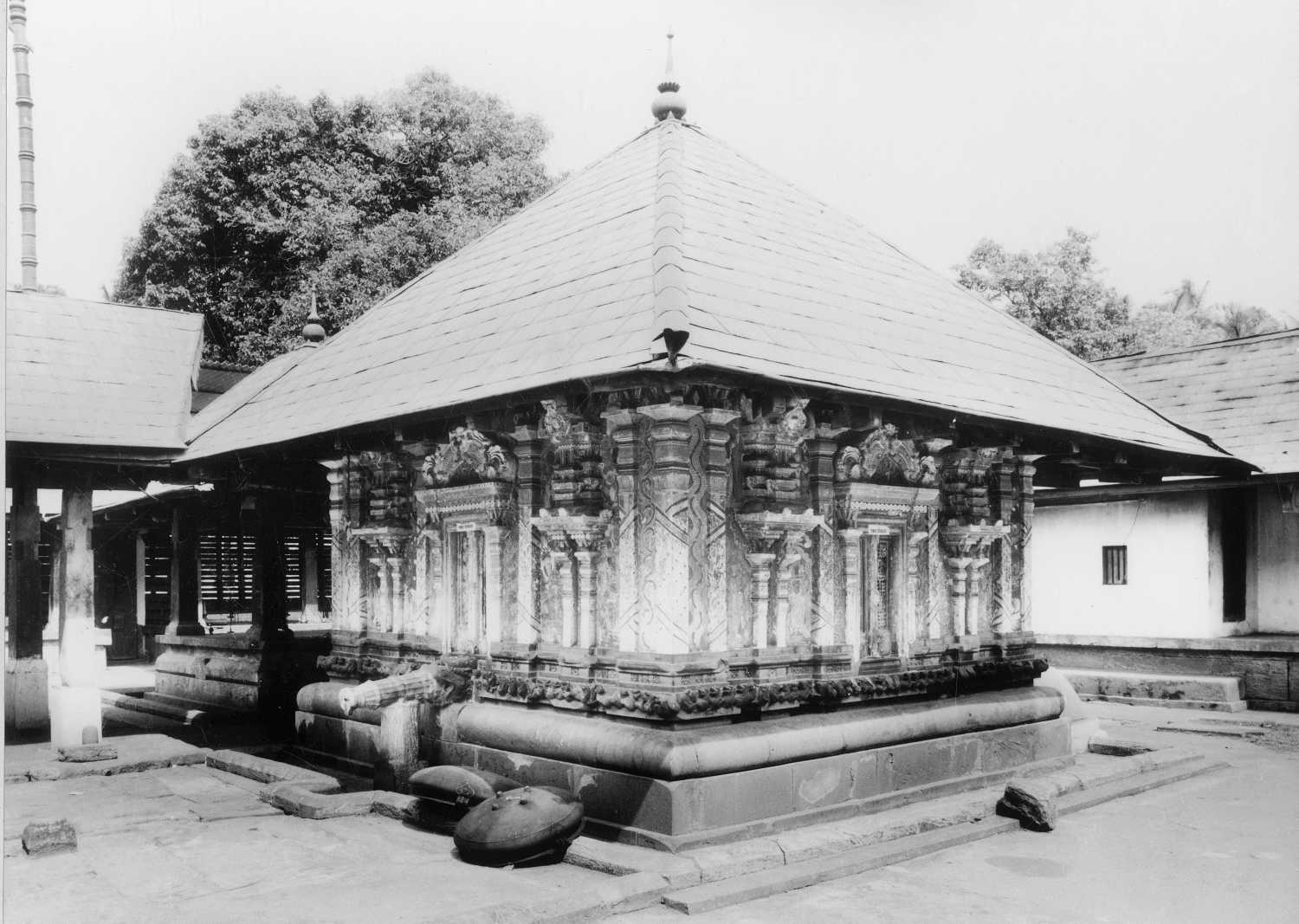 Bhagavati temple, Lokanarkavu, Kerala