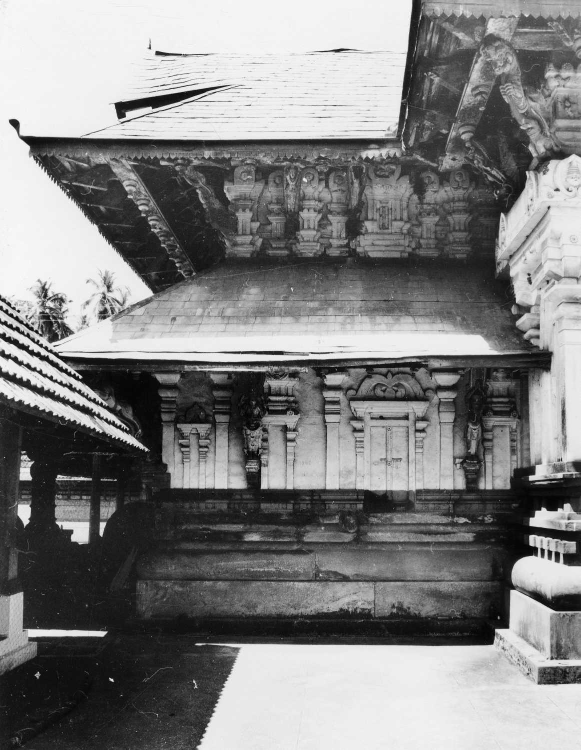 Sri Siva complex, Ponmeri, Kerala