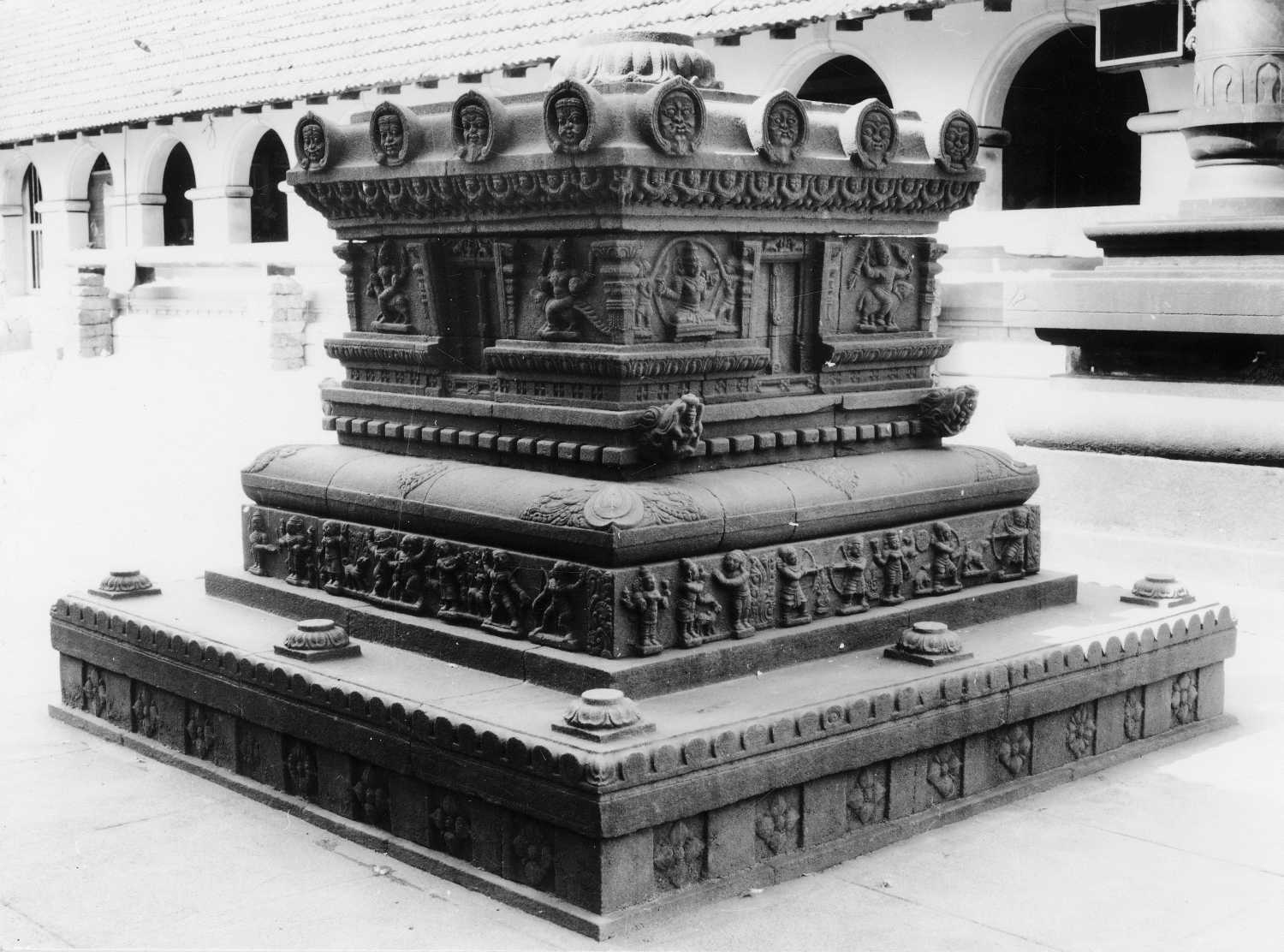 Sri Mahalingesvara complex, Adoor, Kerala