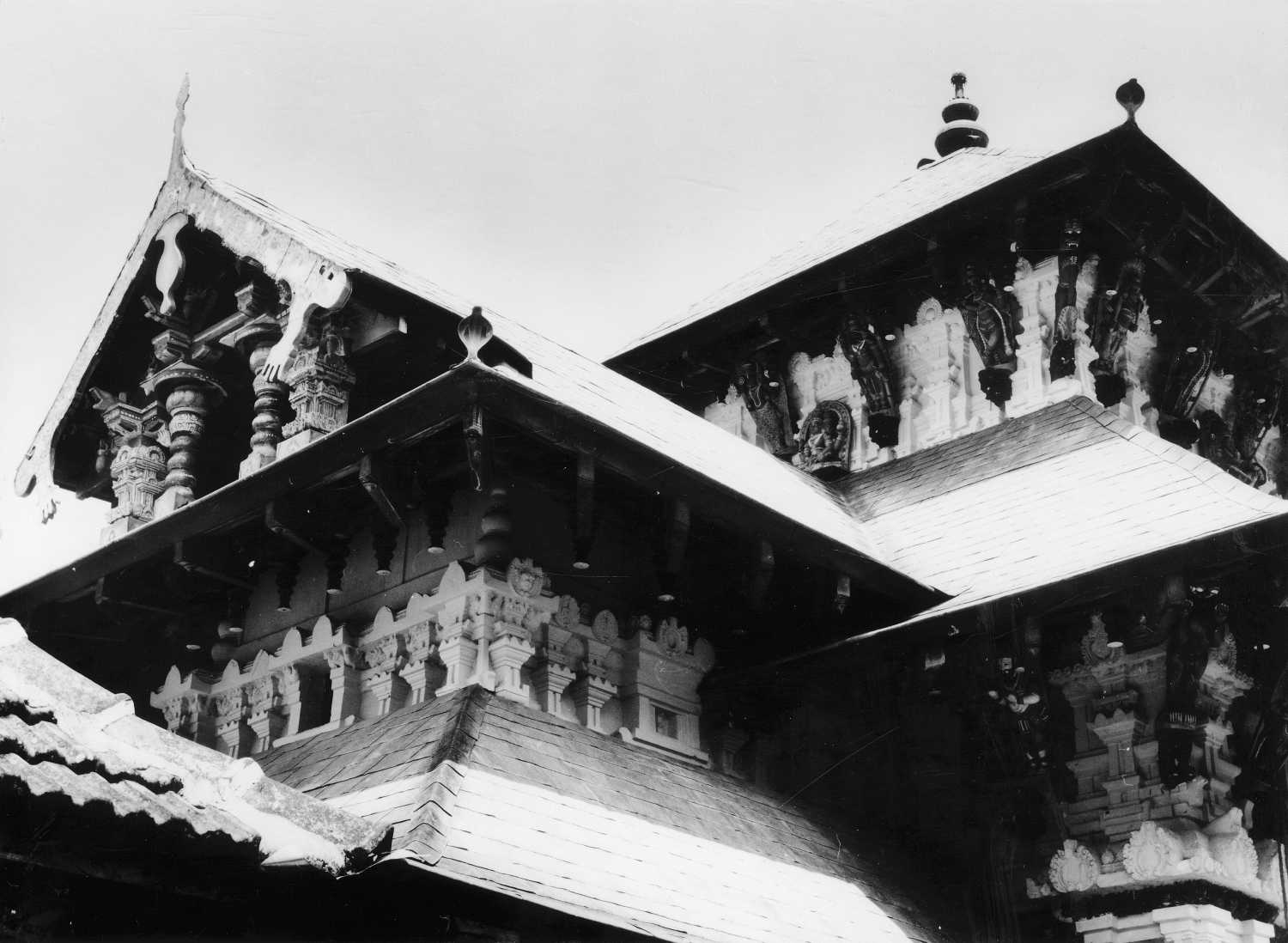 Nava Mukunda complex, Thirunavaya, Kerala