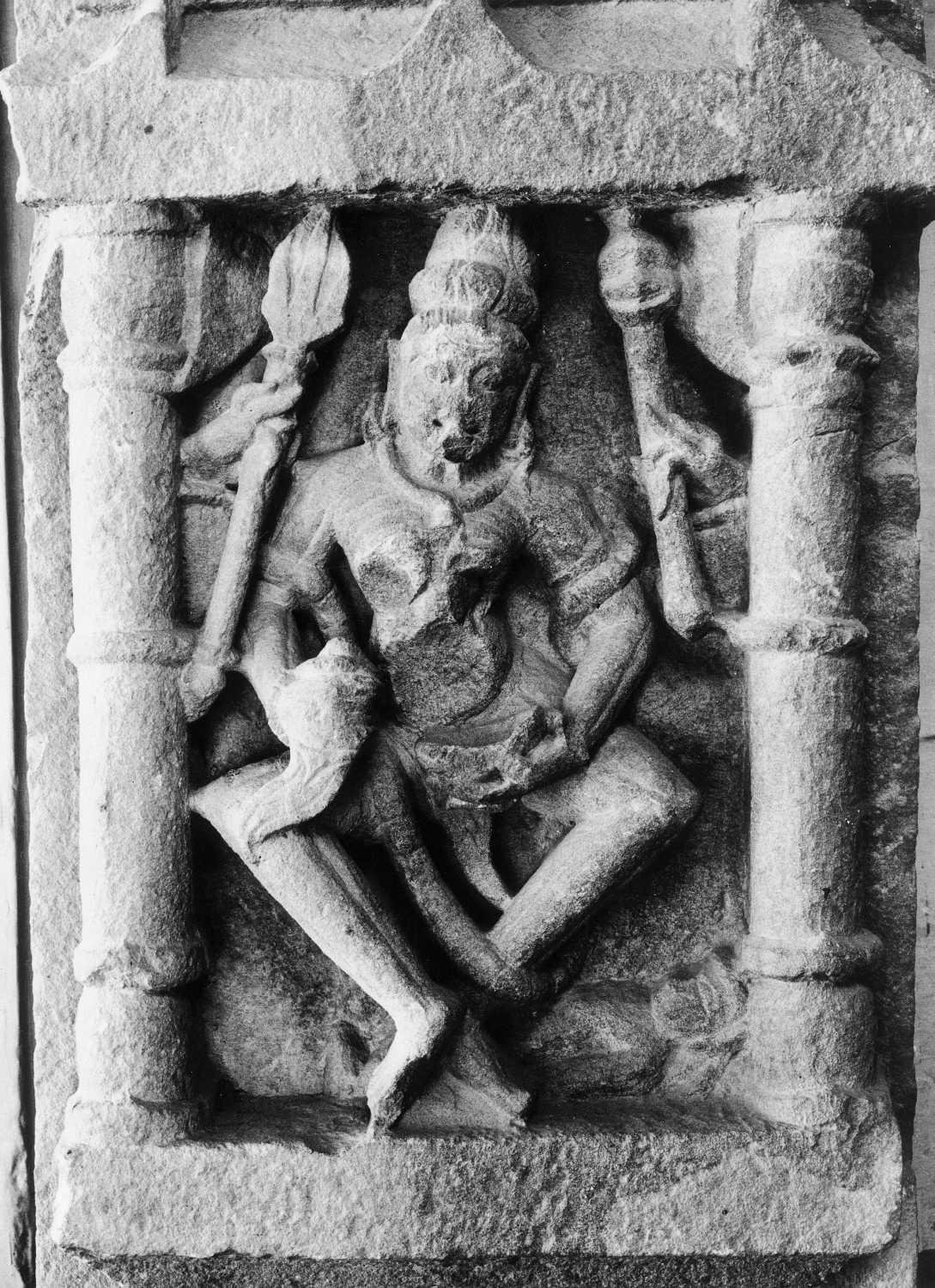 Dancing figures in Indian Art
