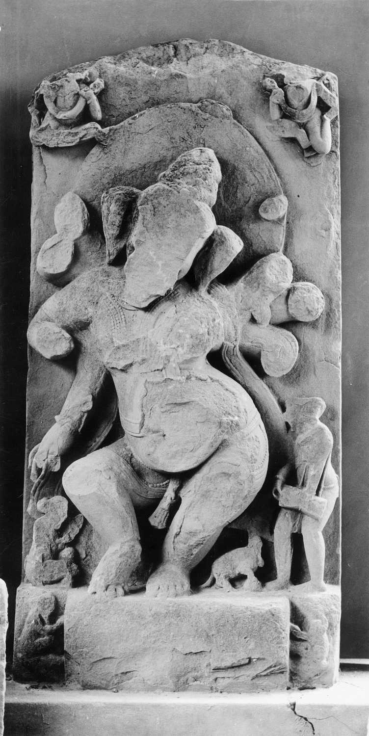 Dancing figures in Indian Art