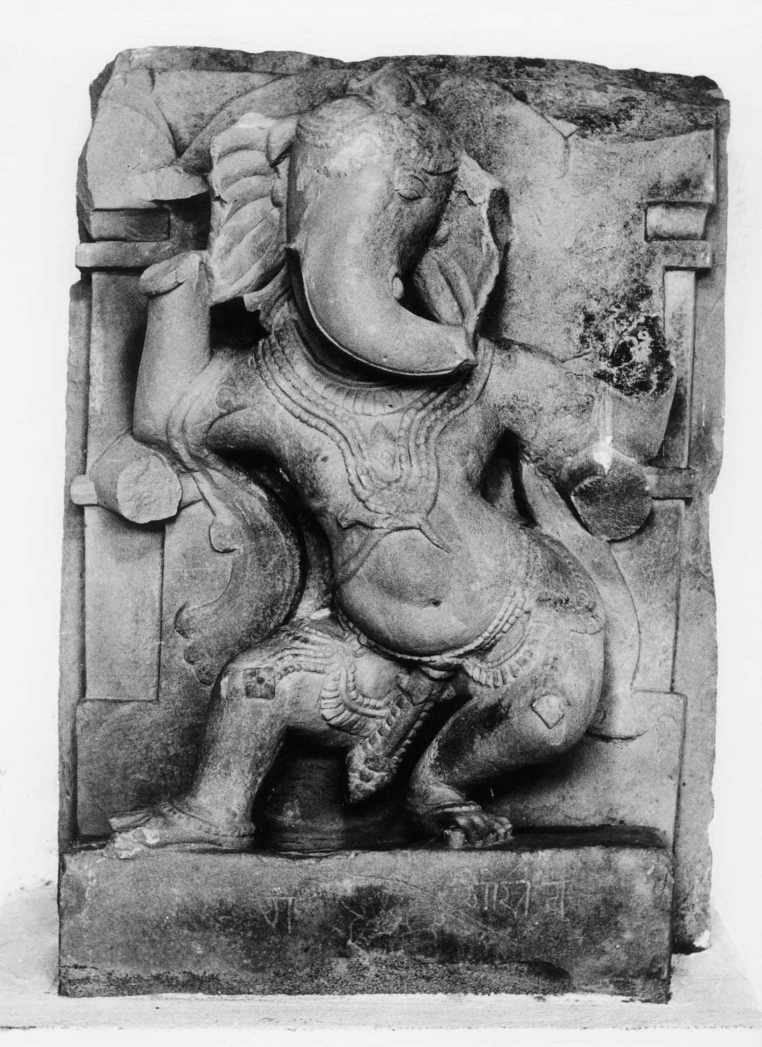 Dancing figures in Indian Art