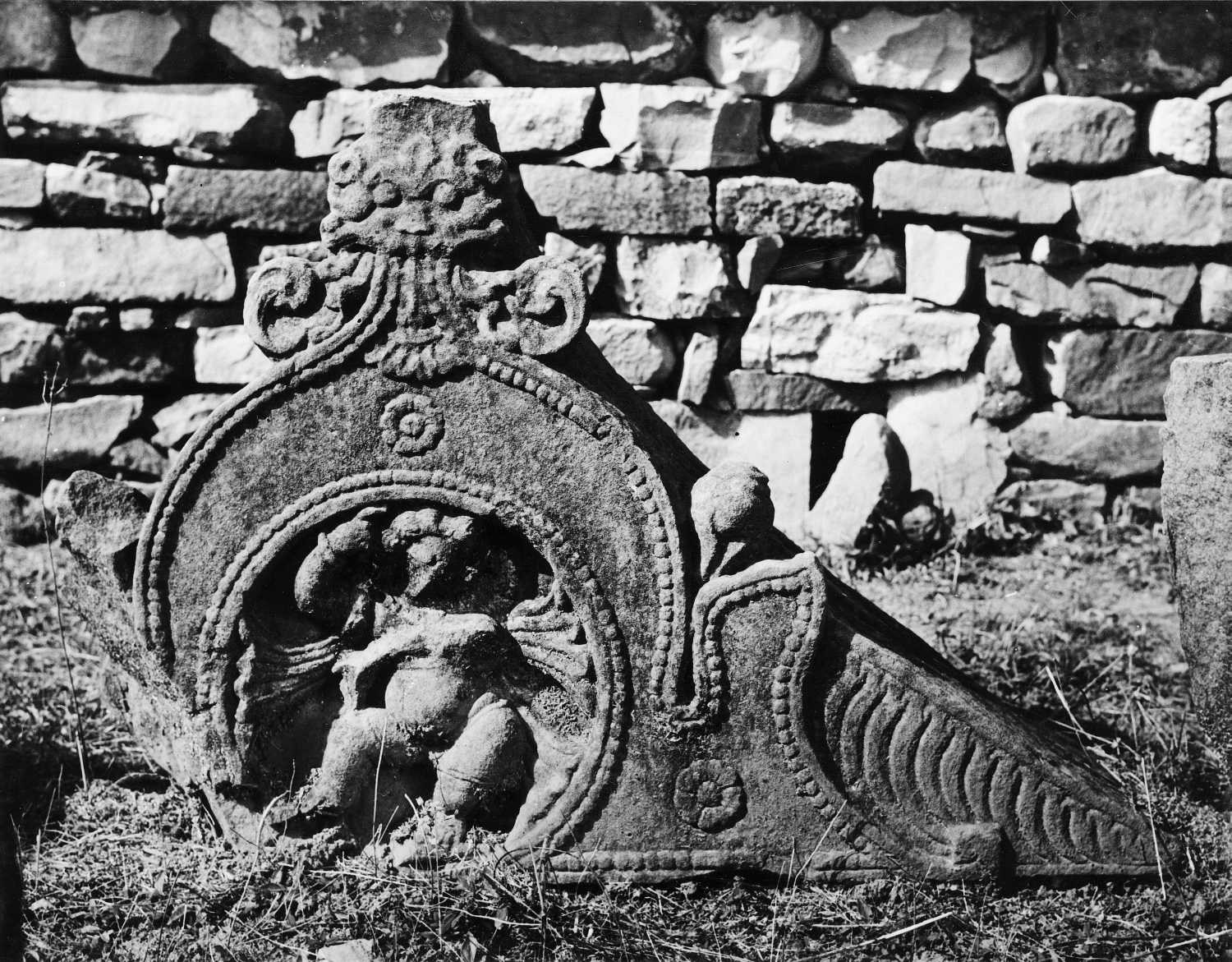 Dancing figures in Indian Art