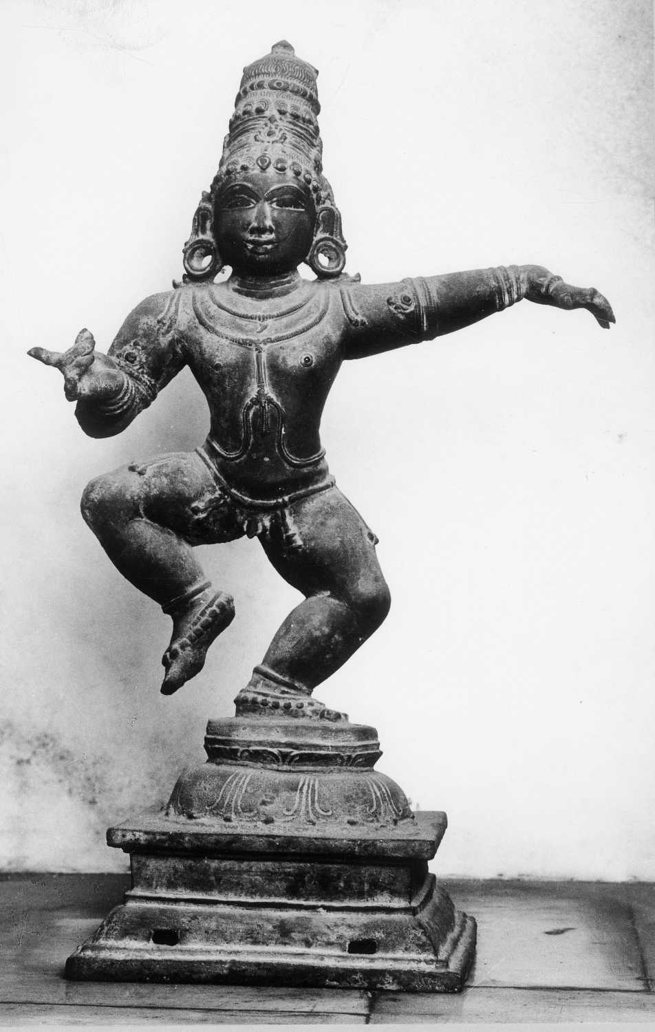Dancing figures in Indian Art