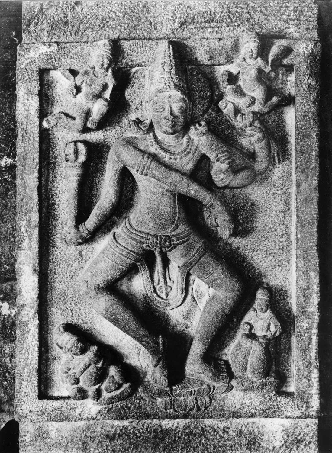 Dancing figures in Indian Art