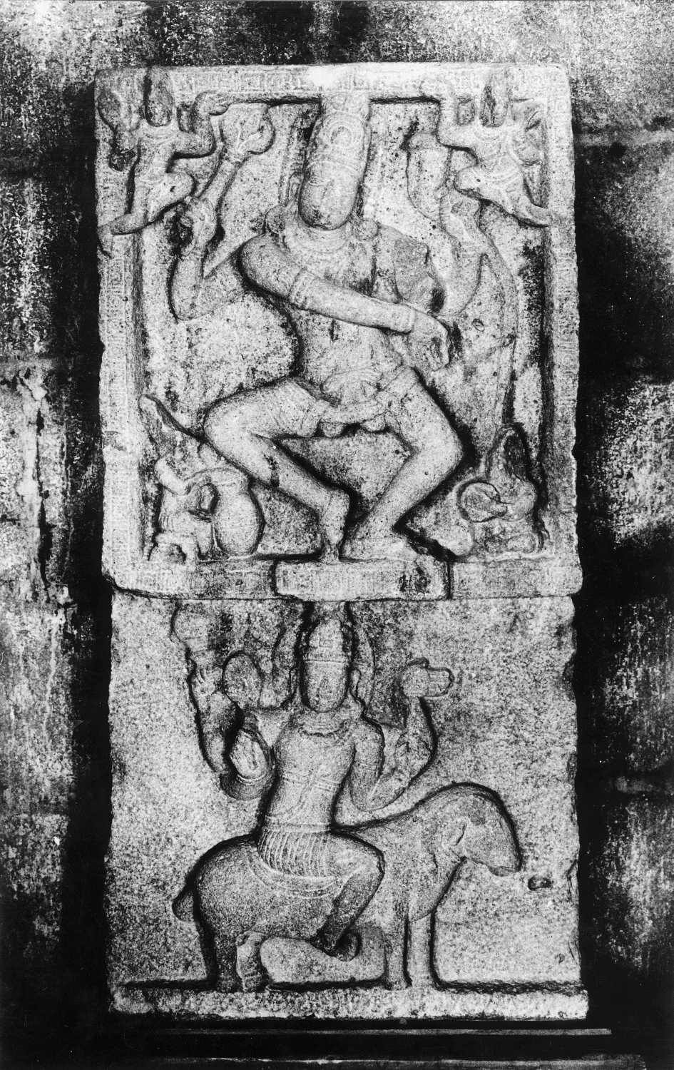 Dancing figures in Indian Art