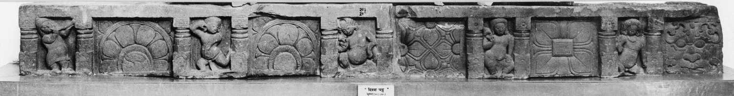 Dancing figures in Indian Art