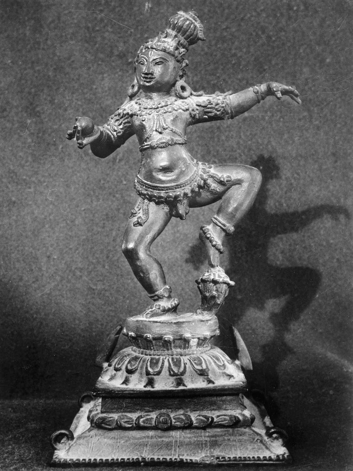 Dancing figures in Indian Art