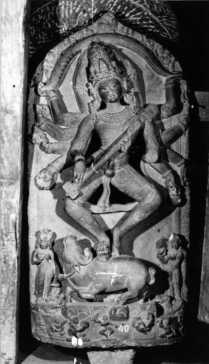 Dancing figures in Indian Art