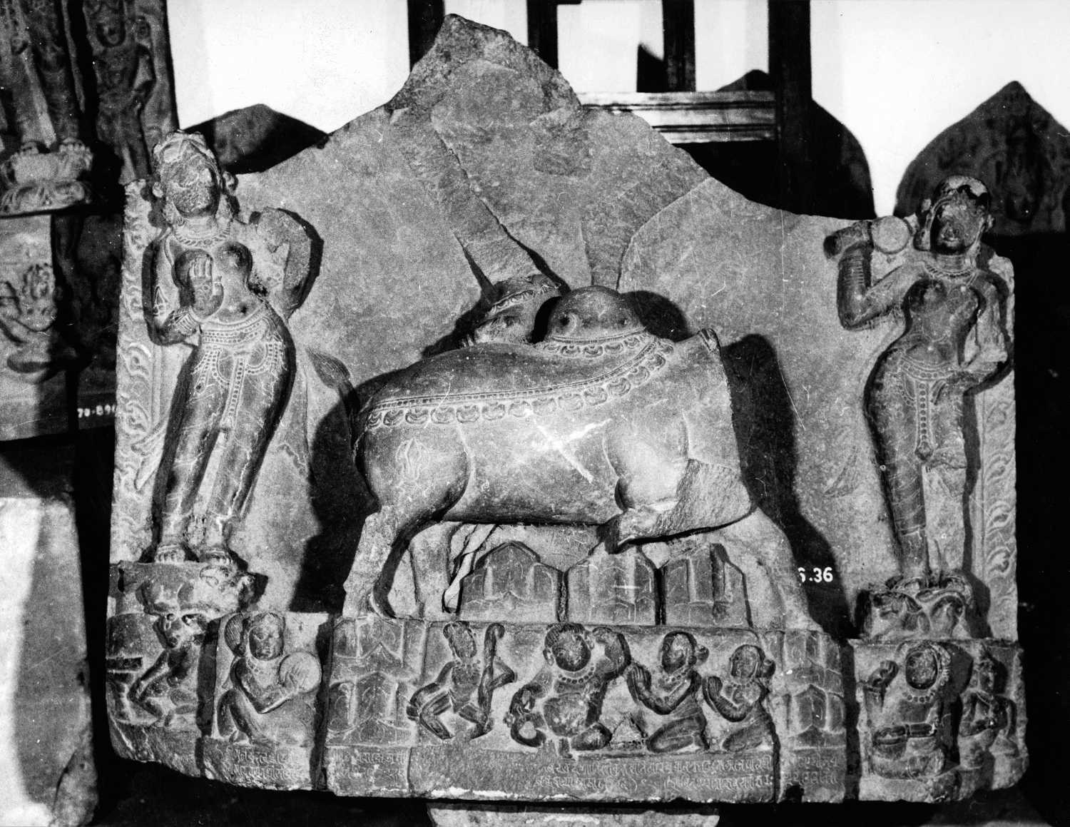 Dancing figures in Indian Art