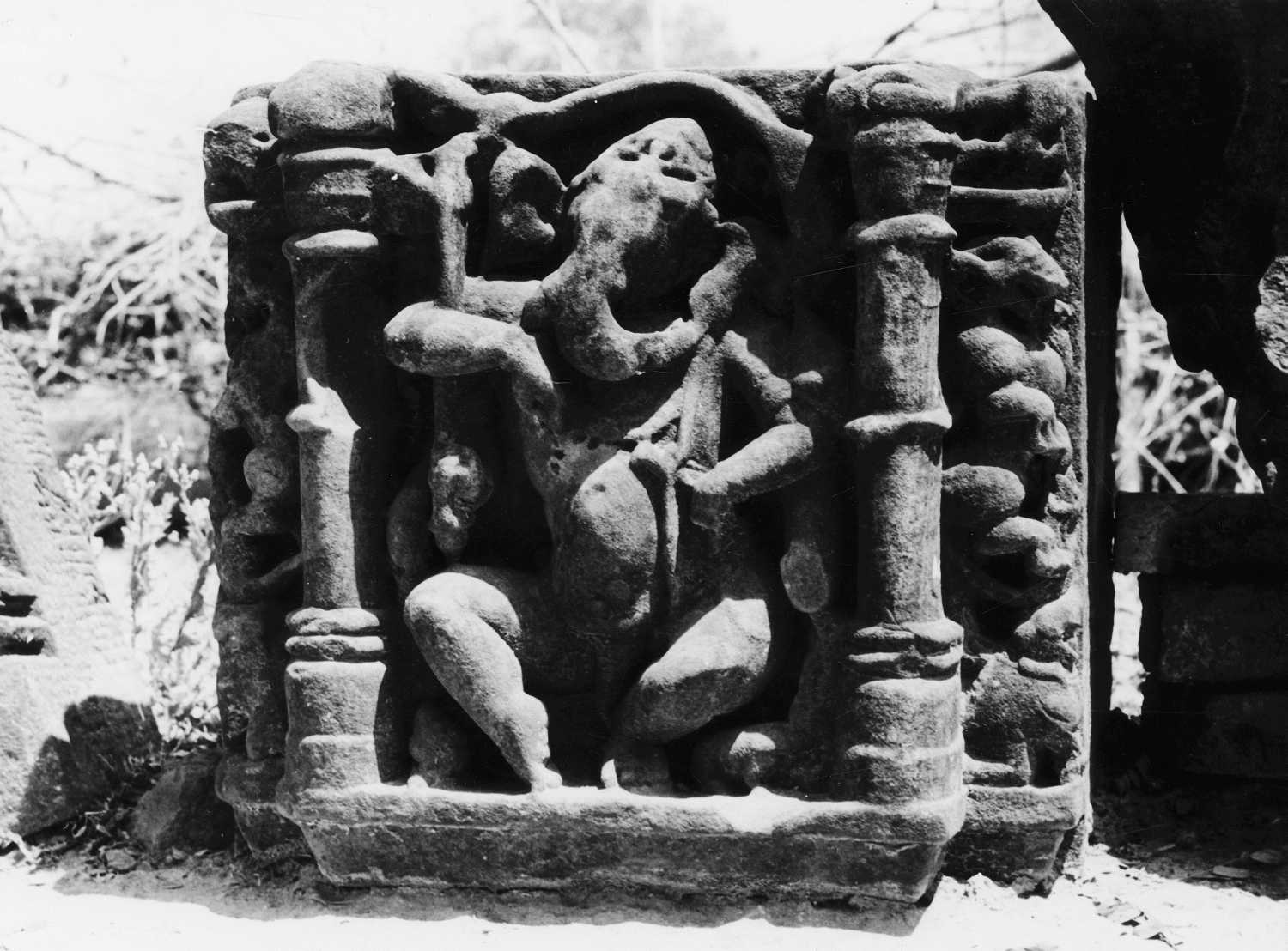 Dancing figures in Indian Art