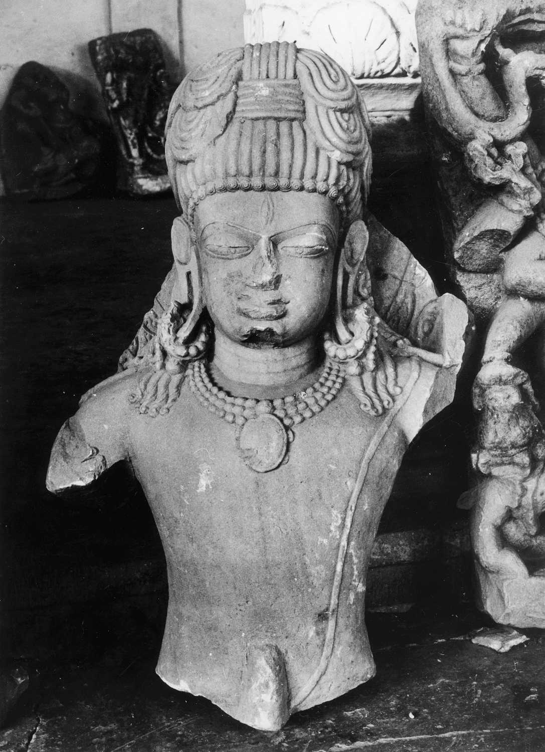 Dancing figures in Indian Art