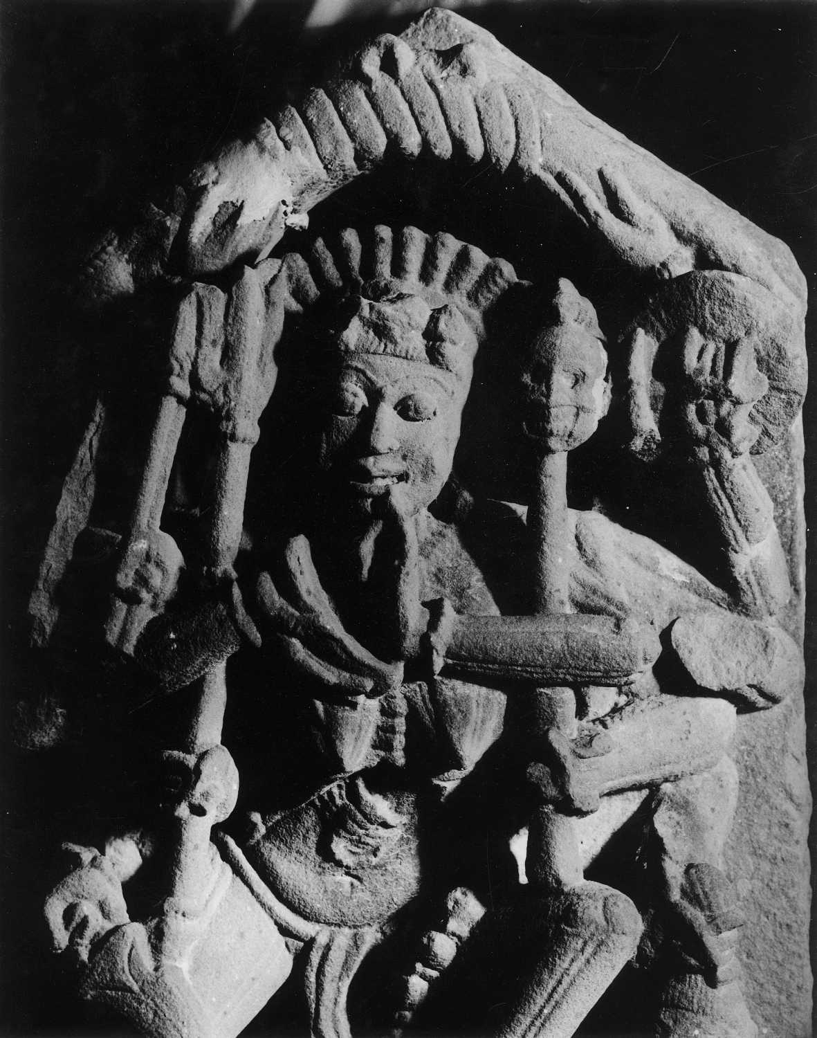 Dancing figures in Indian Art