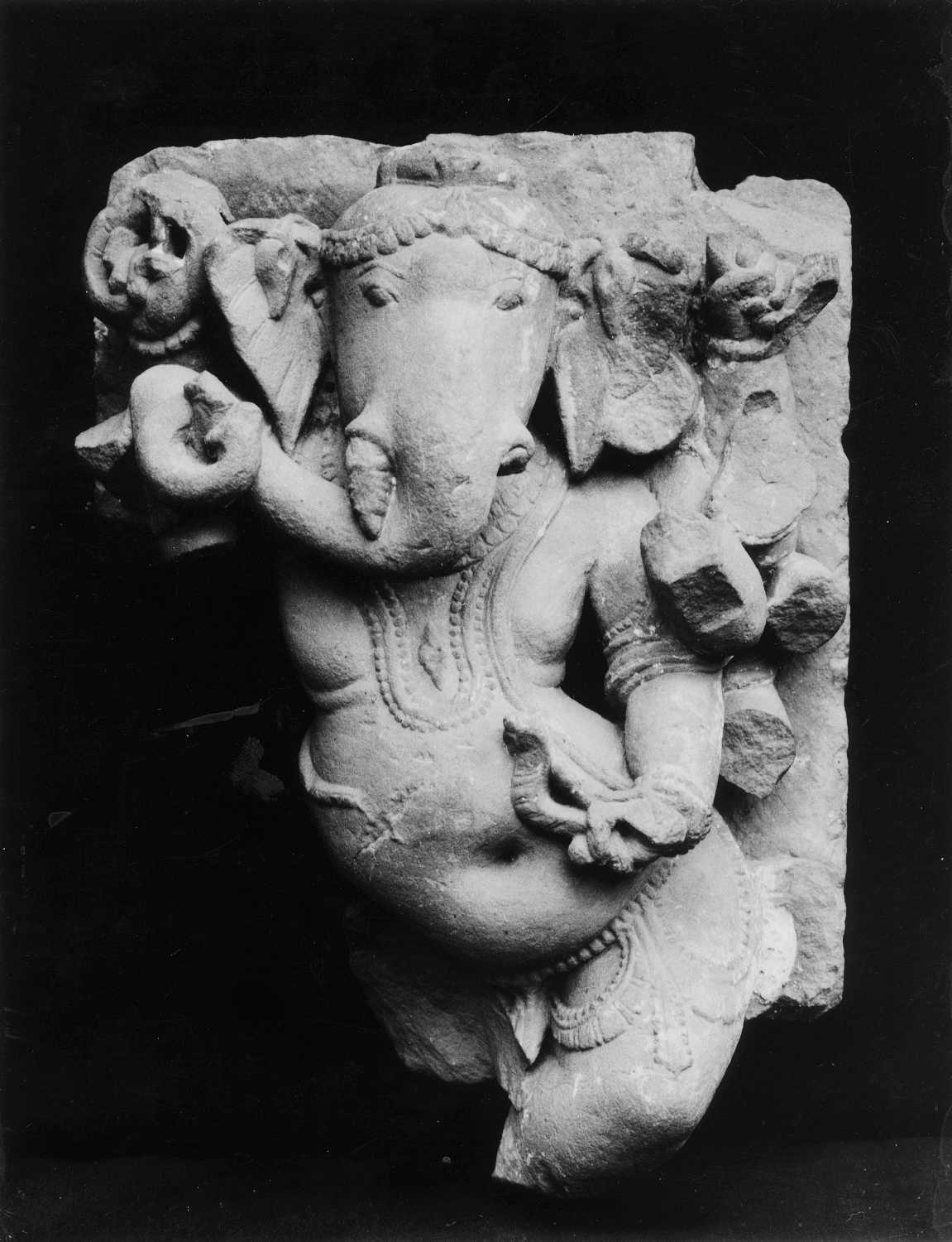 Dancing figures in Indian Art
