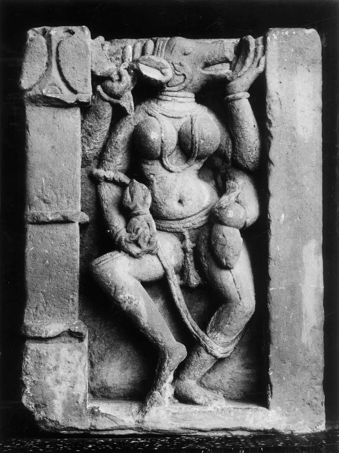 Dancing figures in Indian Art