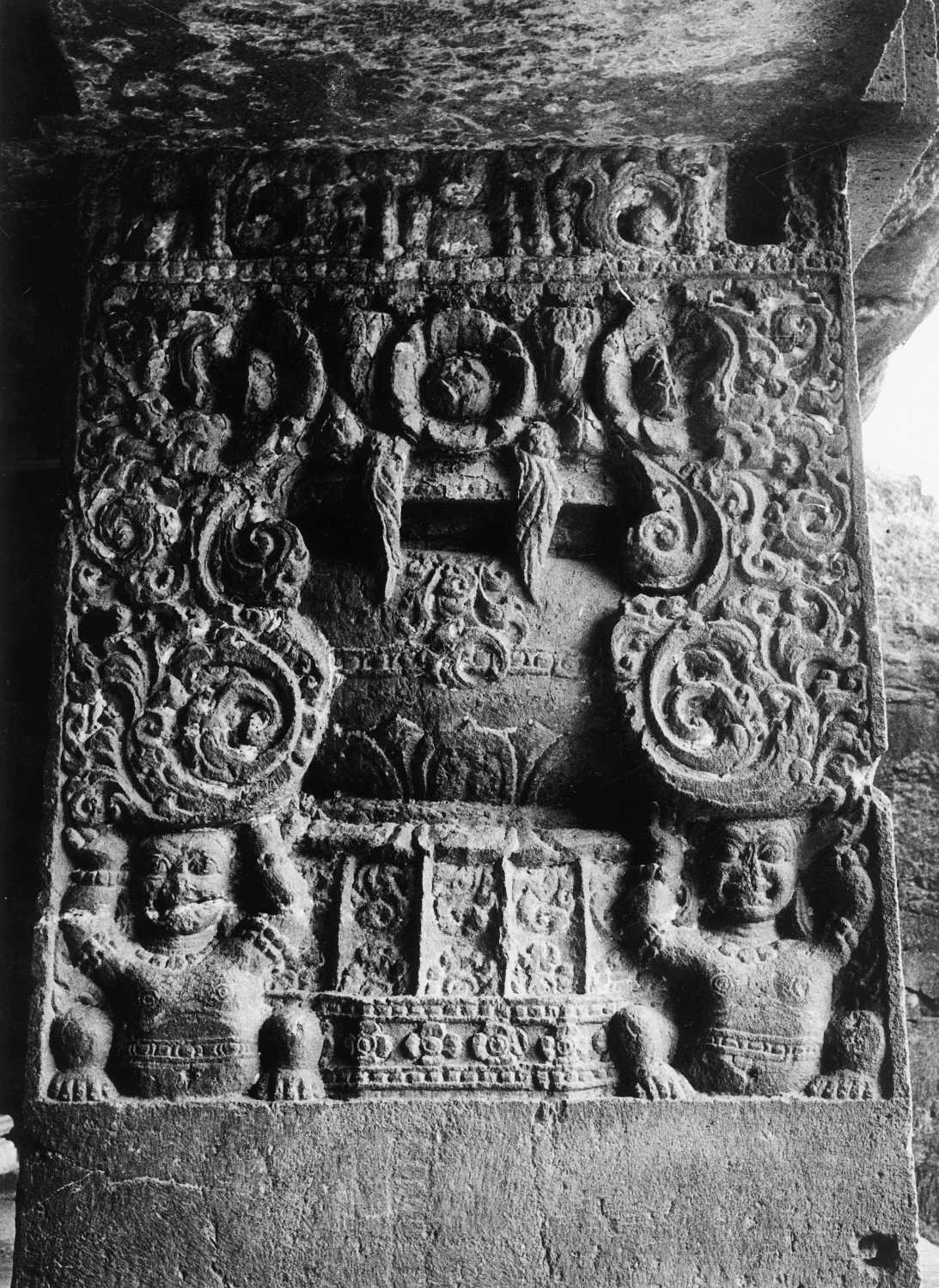 Cave 15 (Dasavatara), Ellora