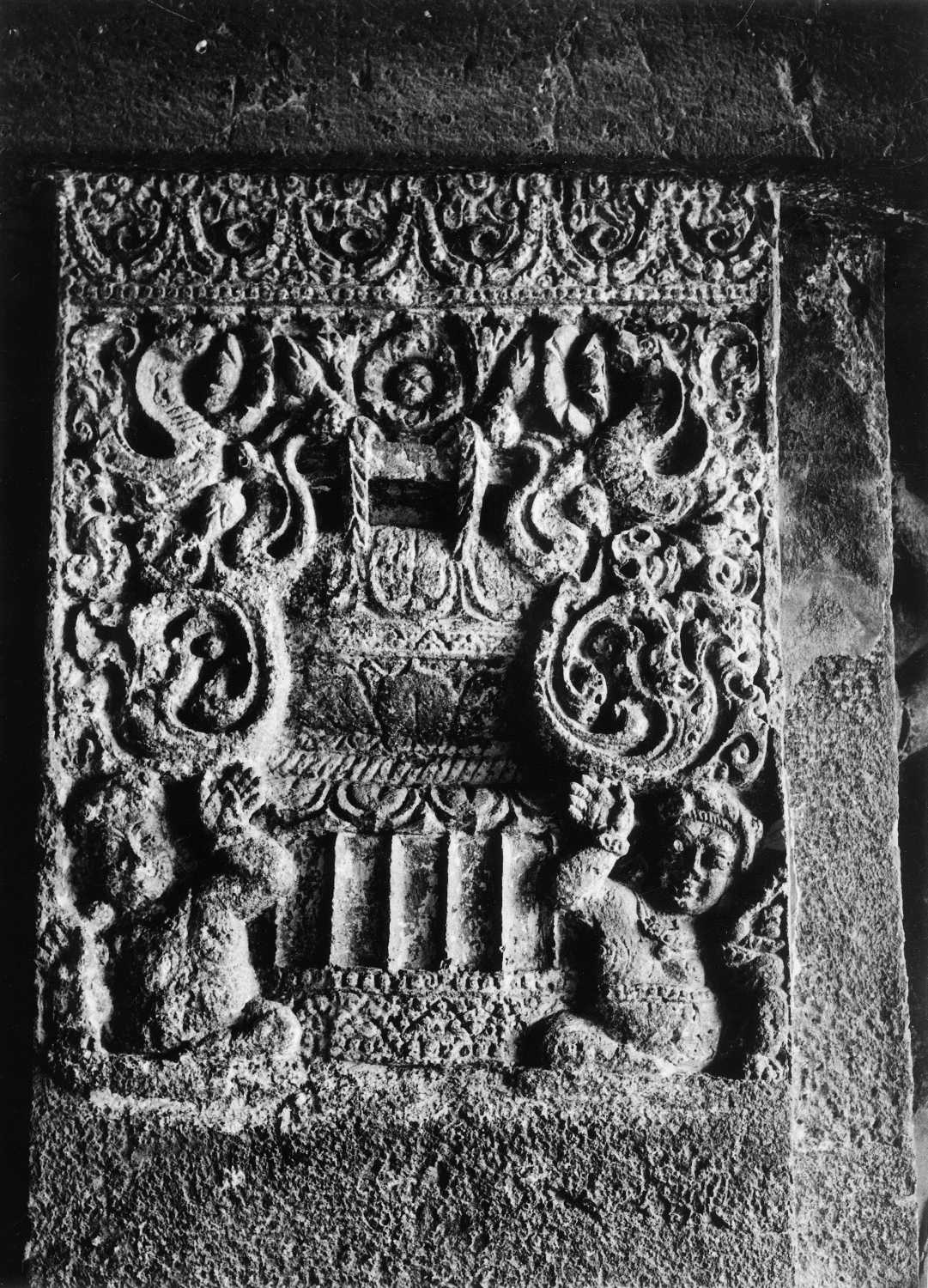 Cave 15 (Dasavatara), Ellora