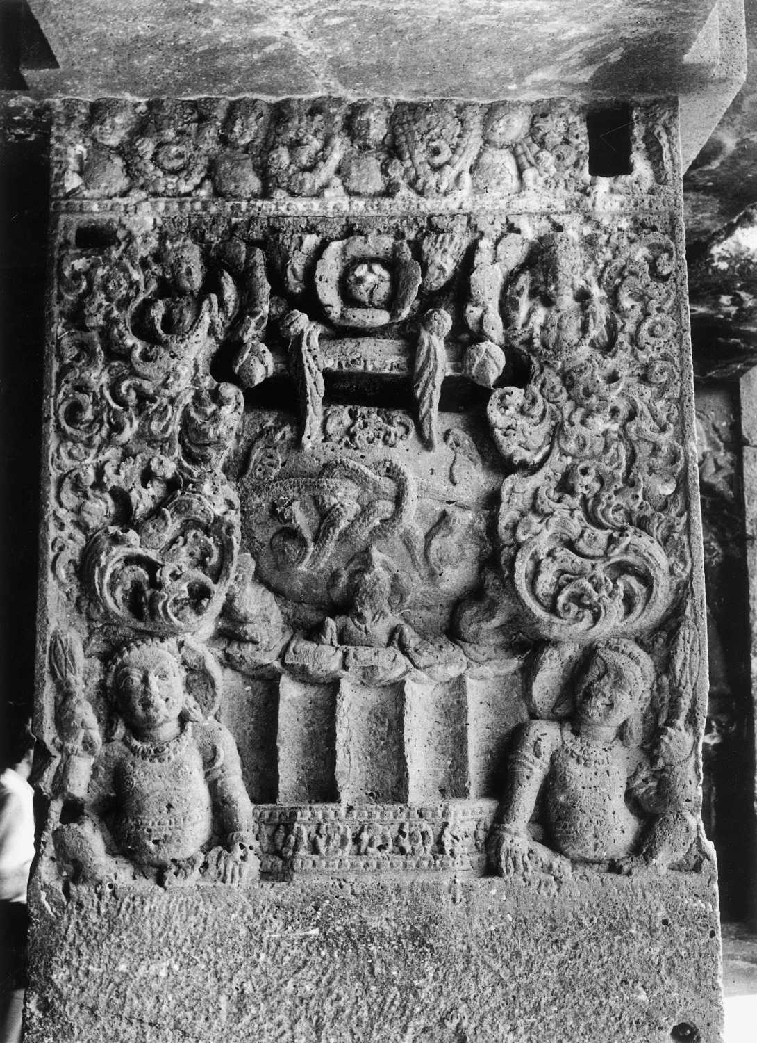 Cave 15 (Dasavatara), Ellora