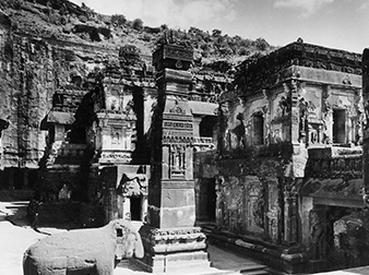 Cave 16 (Kailasa) complex, Ellora