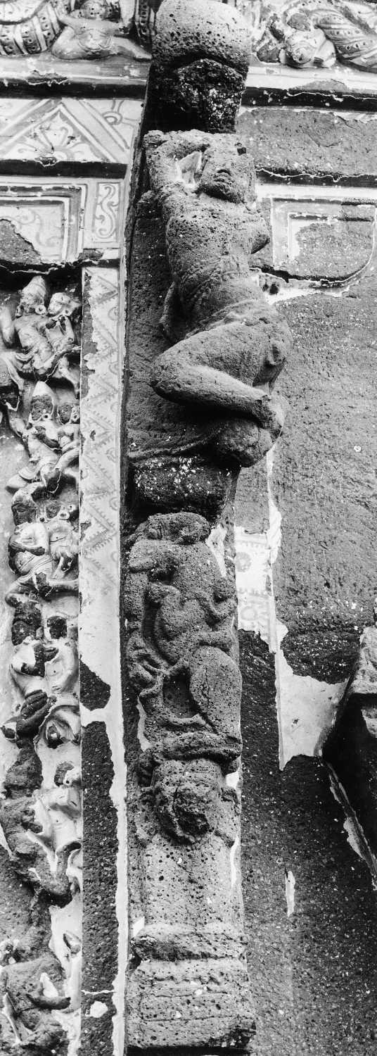 Cave 16 (Kailasa) complex, Ellora