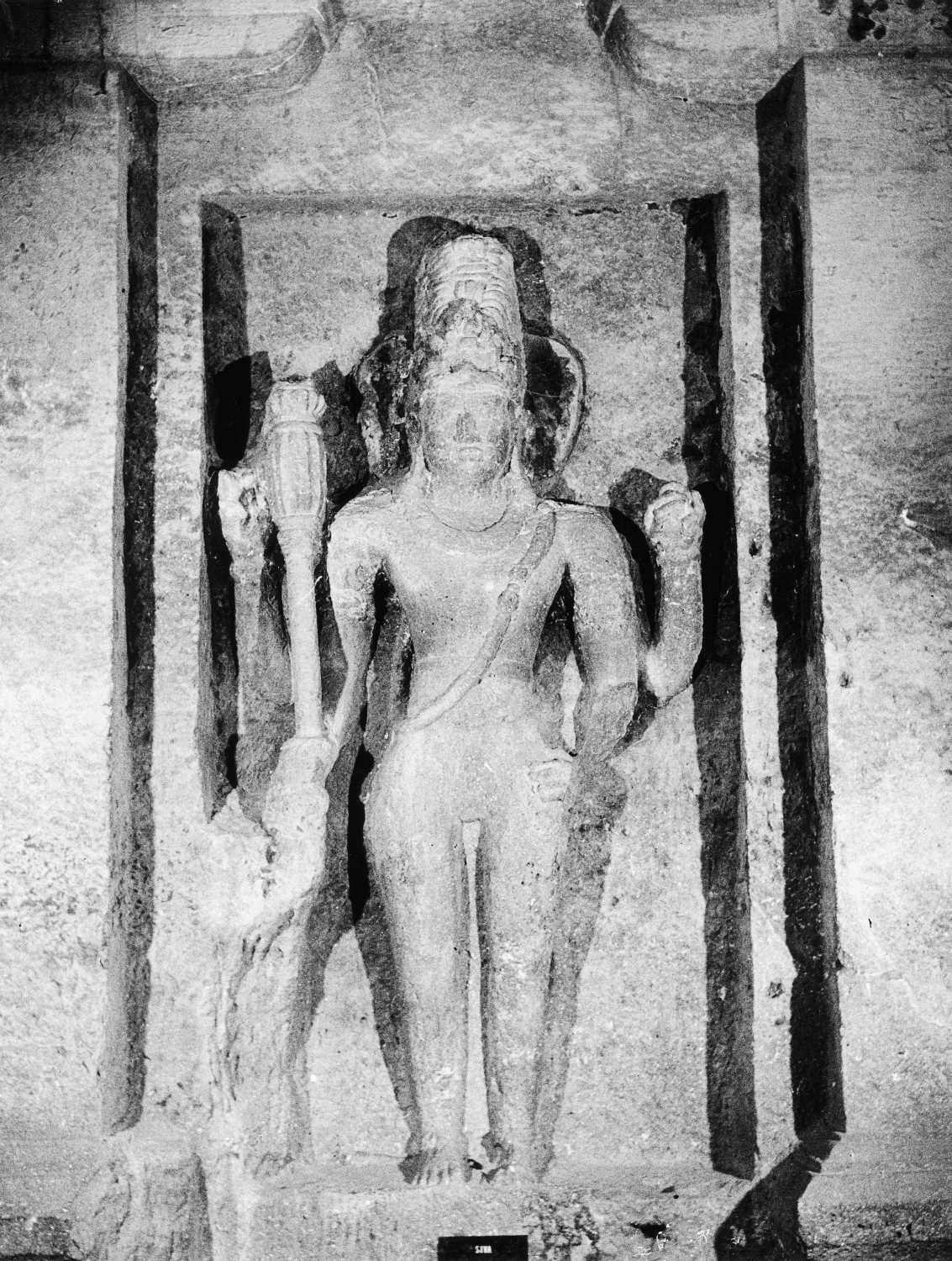 Cave 16 (Kailasa) complex, Ellora