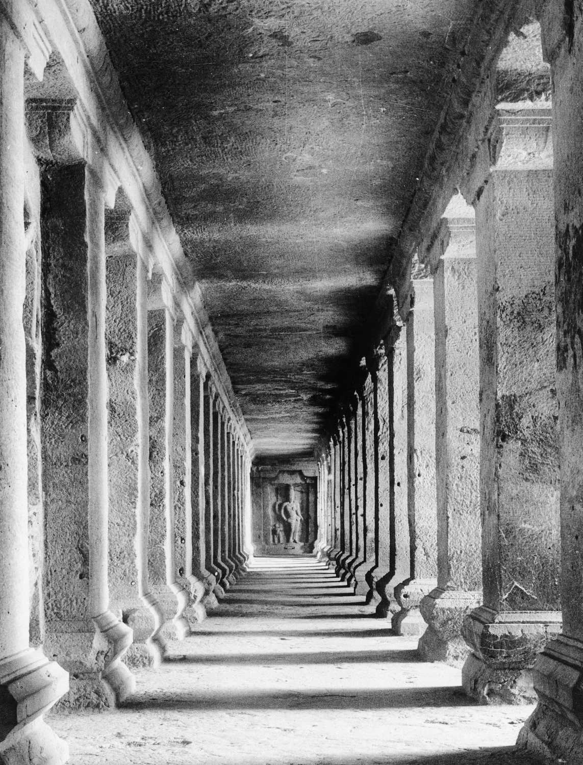 Cave 16 (Kailasa) complex, Ellora