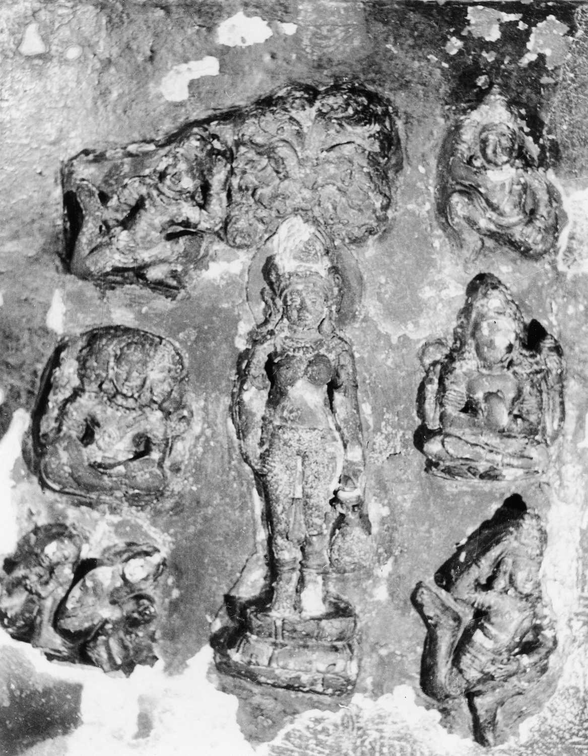 Cave 16 (Kailasa) complex, Ellora