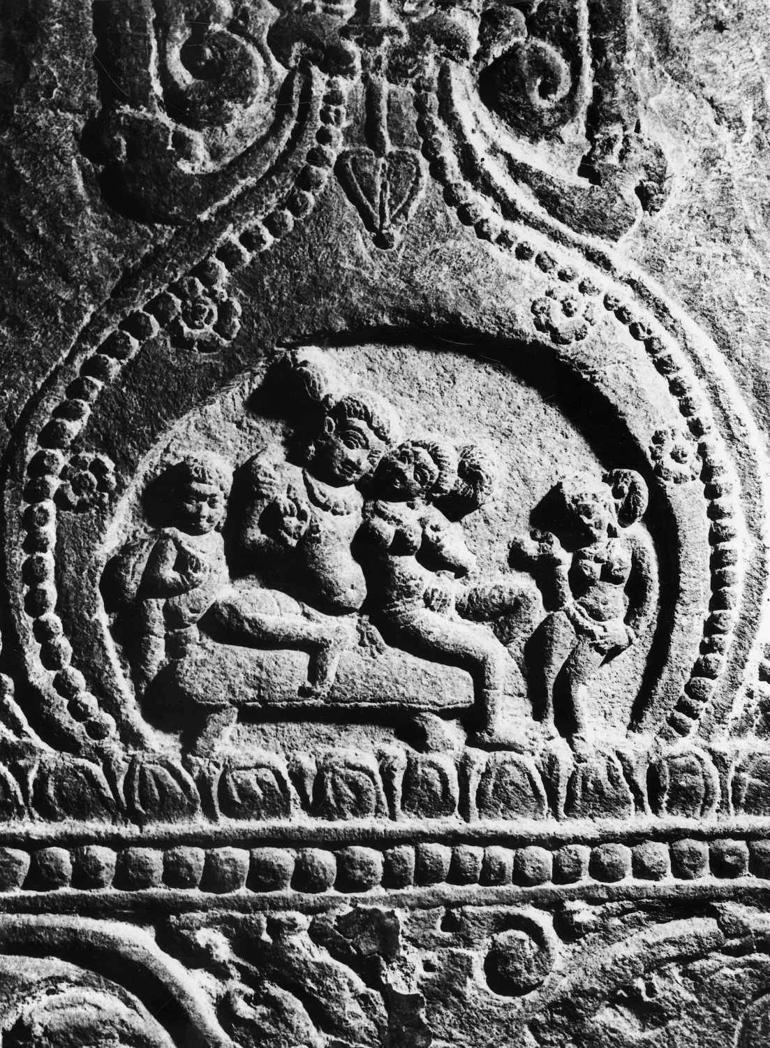 Cave 16 (Kailasa) complex, Ellora