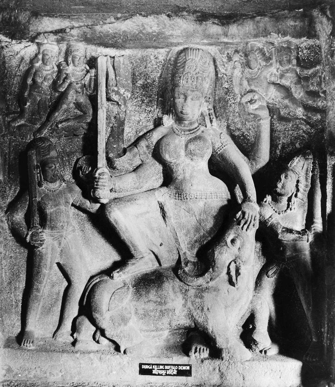 Cave 21 (Ramesvara), Ellora