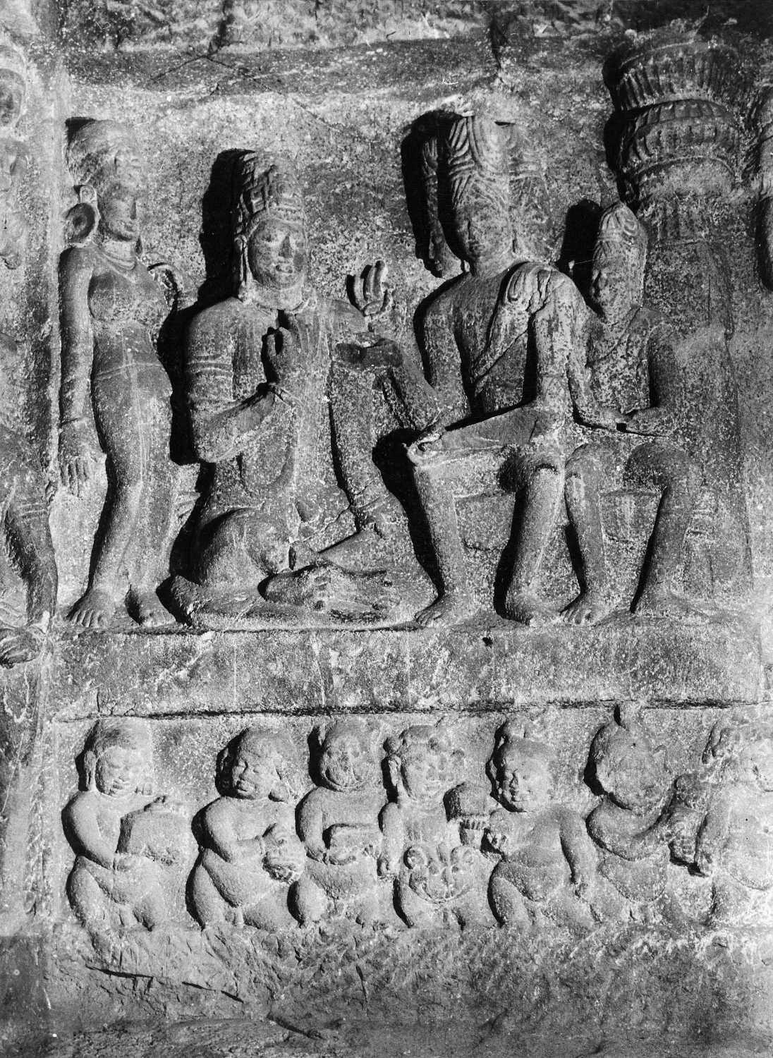 Cave 21 (Ramesvara), Ellora
