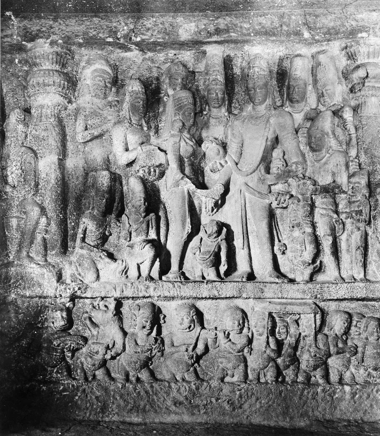 Cave 21 (Ramesvara), Ellora