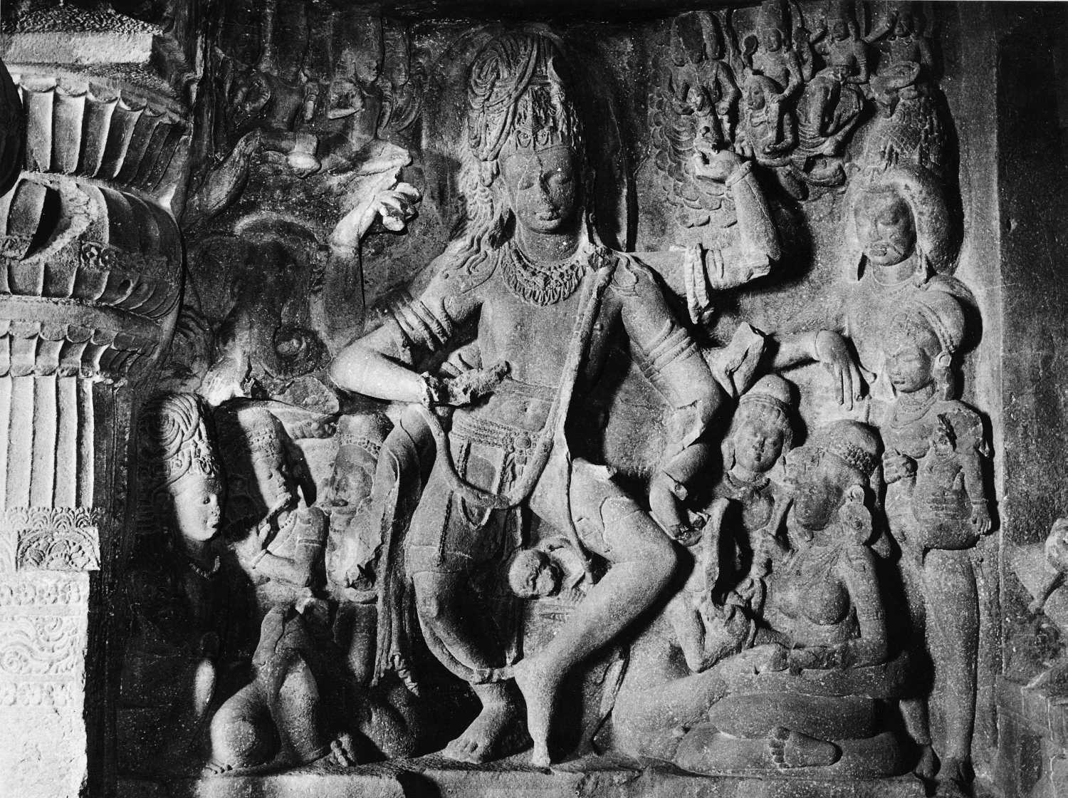 Cave 21 (Ramesvara), Ellora