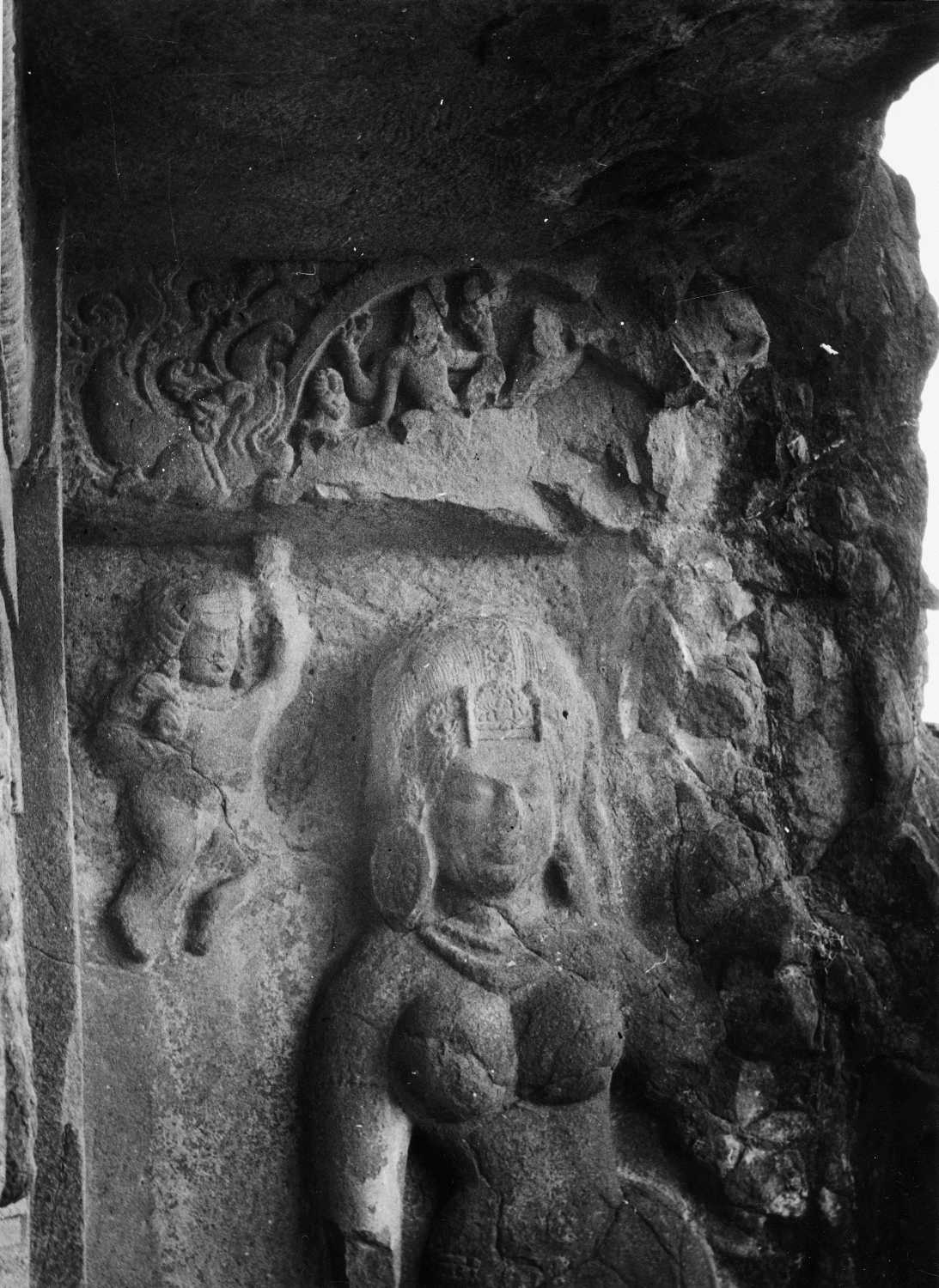 Cave 21 (Ramesvara), Ellora