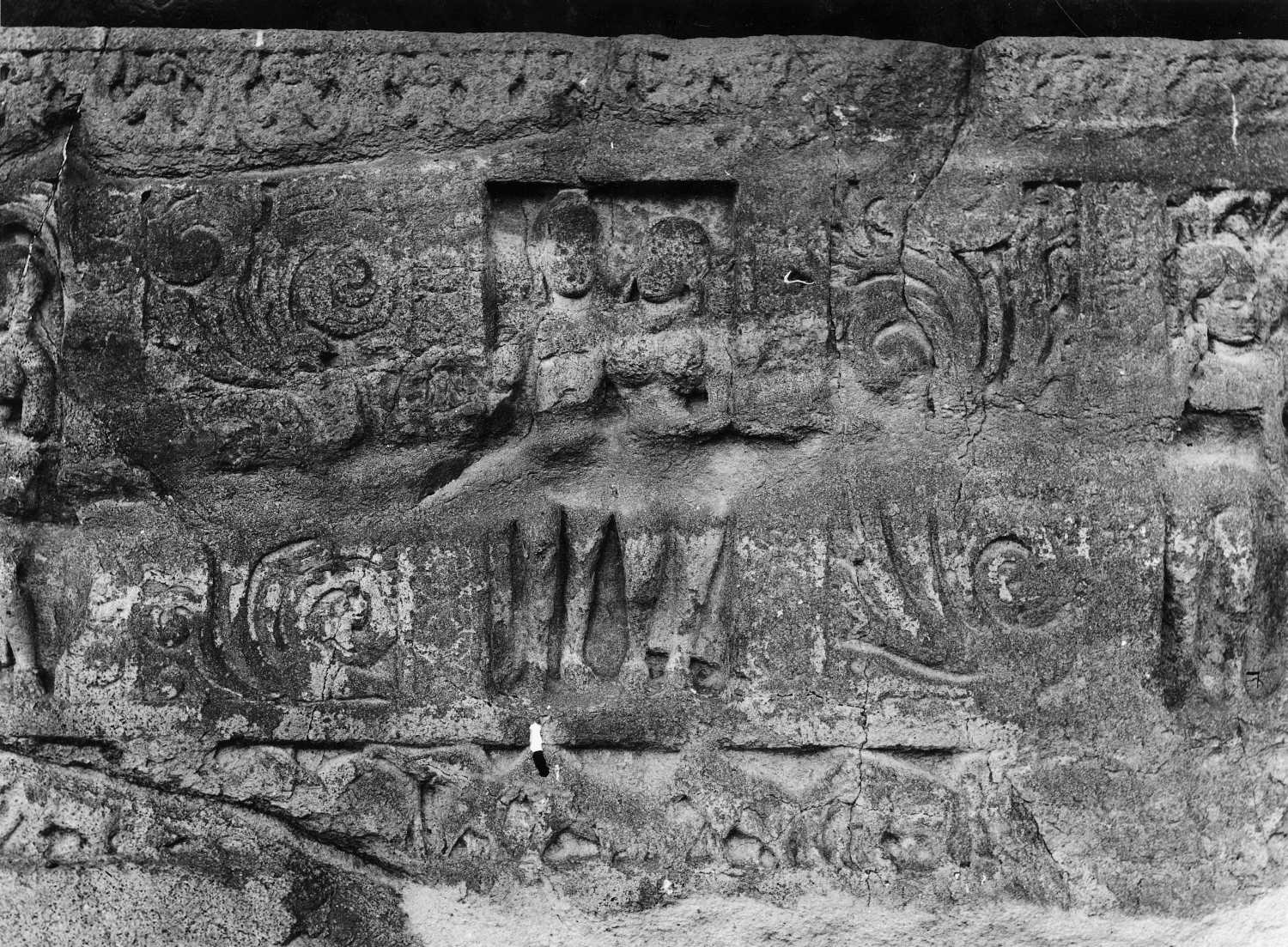 Cave 21 (Ramesvara), Ellora