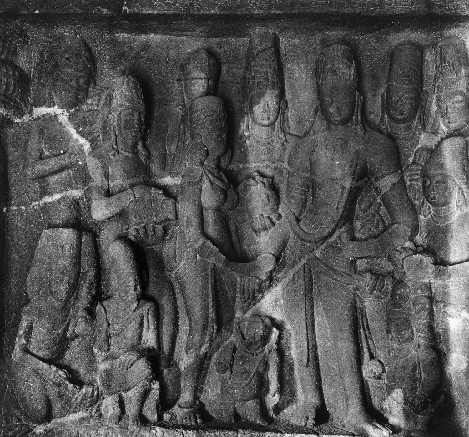 Cave 21 (Ramesvara), Ellora