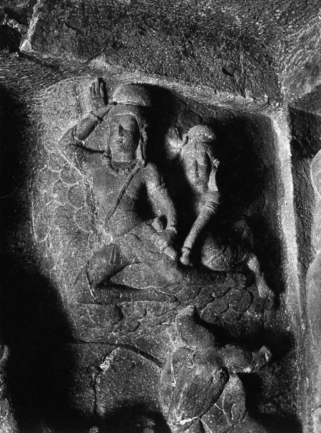 Cave 21 (Ramesvara), Ellora