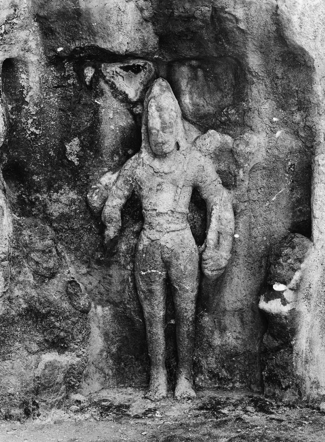 Cave 21 (Ramesvara), Ellora