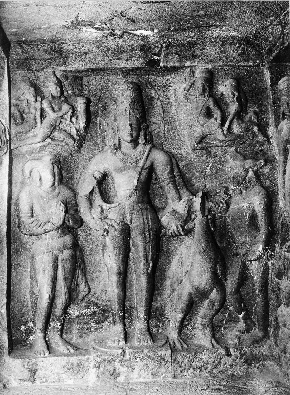 Cave 21 (Ramesvara), Ellora