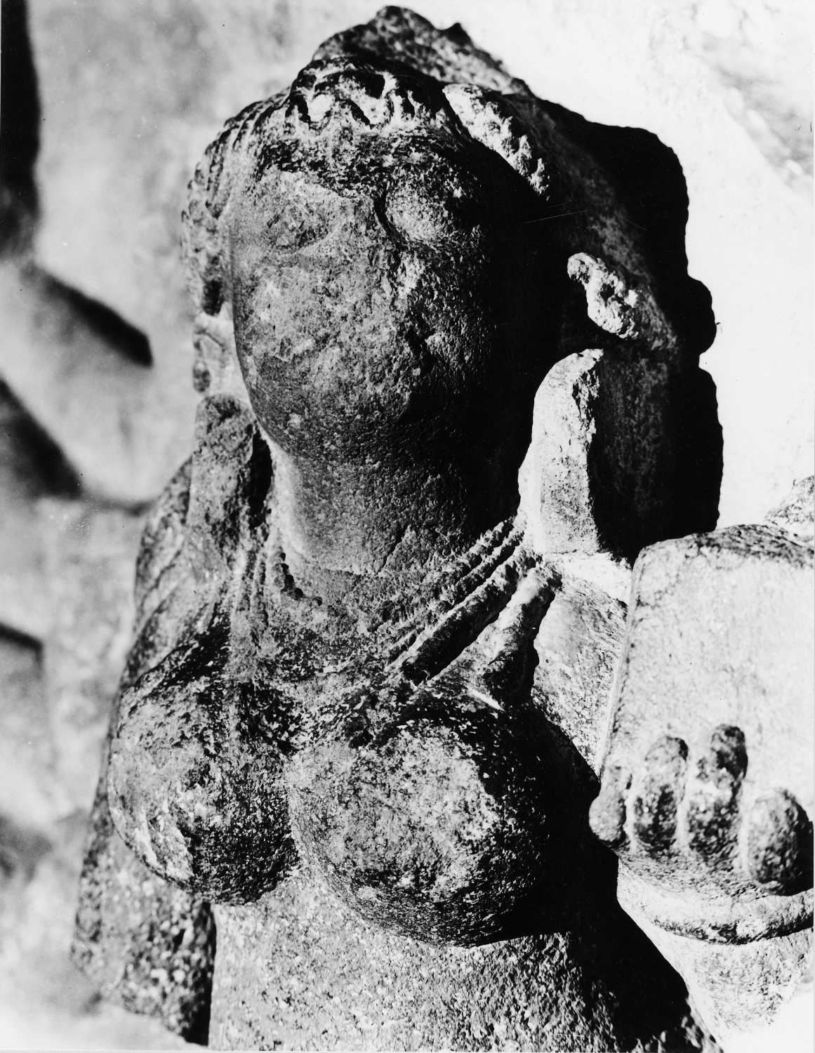 Cave 21 (Ramesvara), Ellora