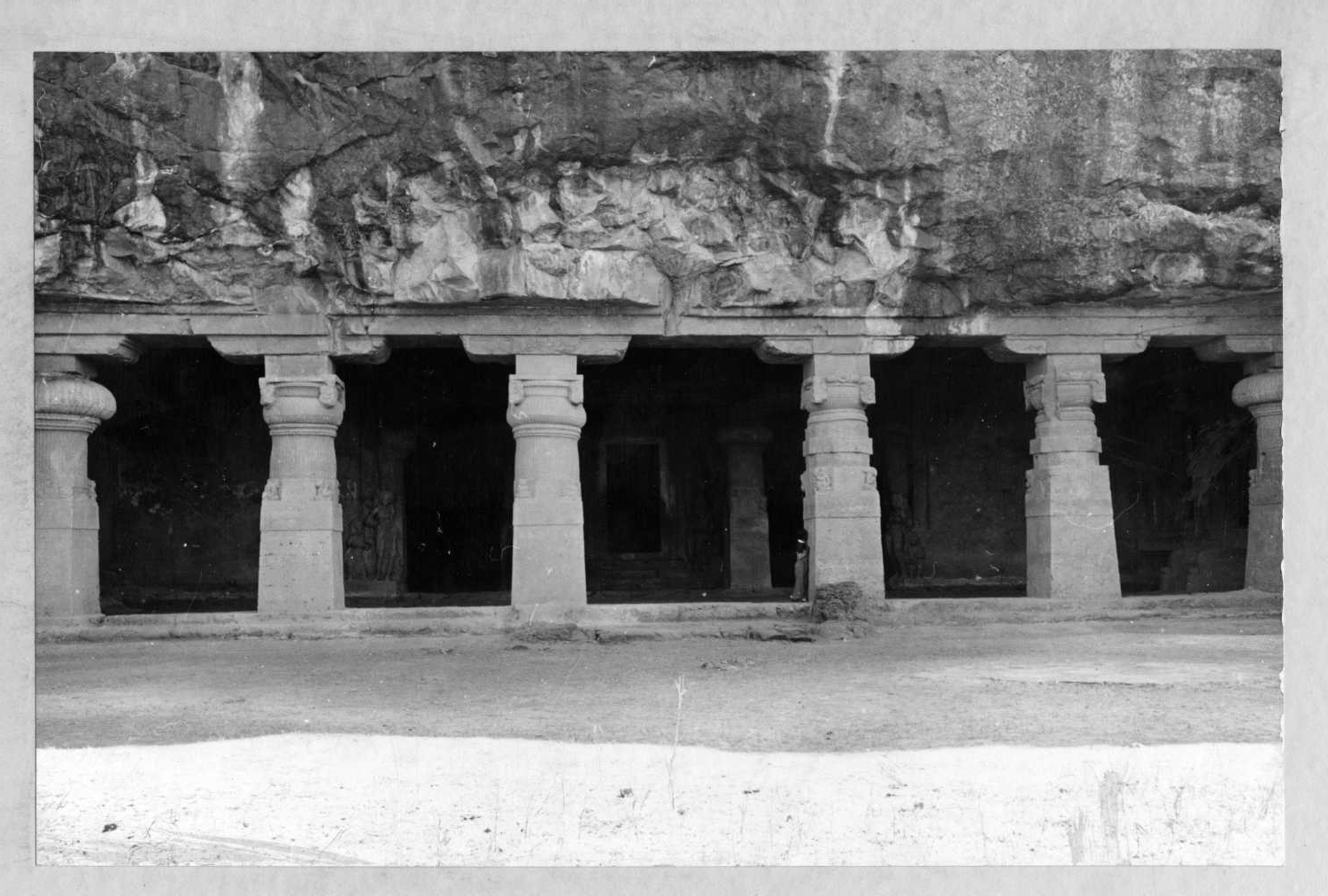 Cave 26 (Janwasa), Ellora, Maharashtra