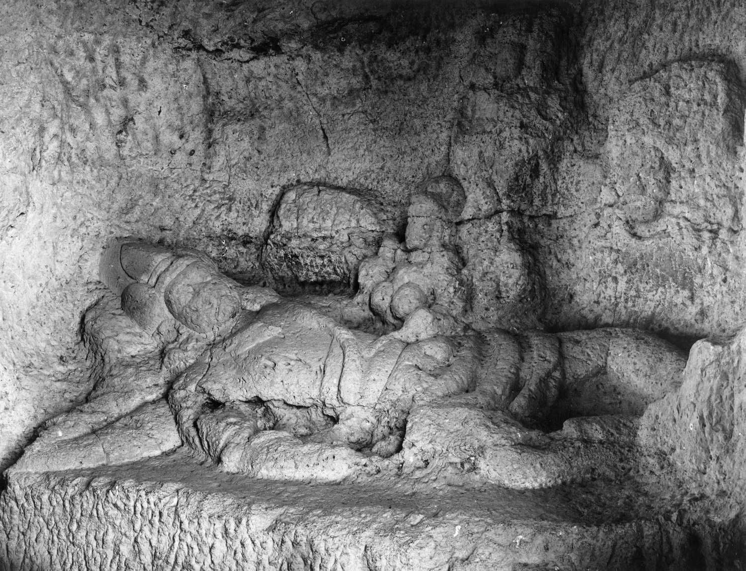 Cave 27 (Milkmaid cave), Ellora