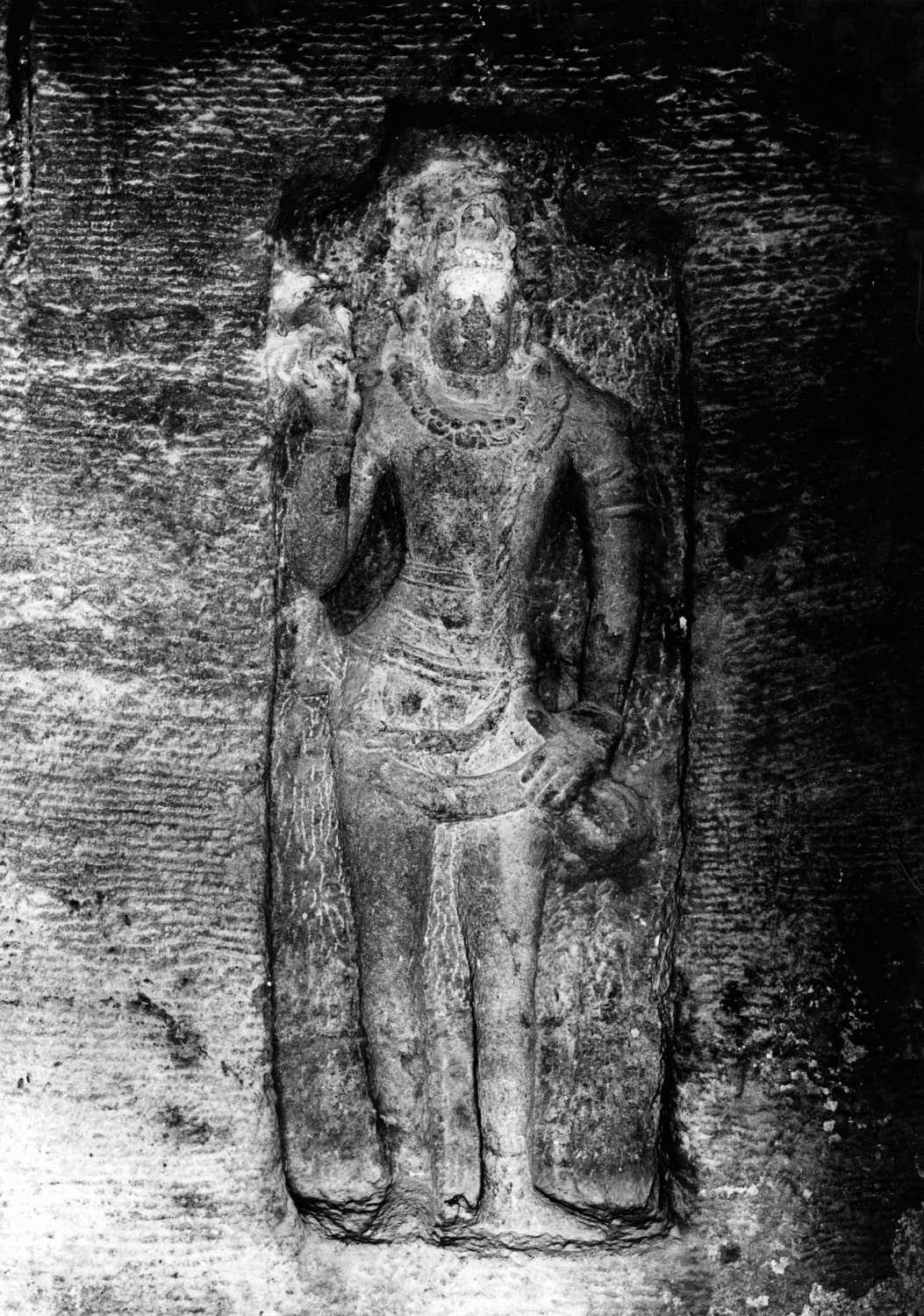 Cave 27 (Milkmaid cave), Ellora