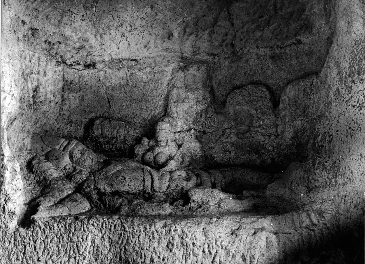 Cave 27 (Milkmaid cave), Ellora