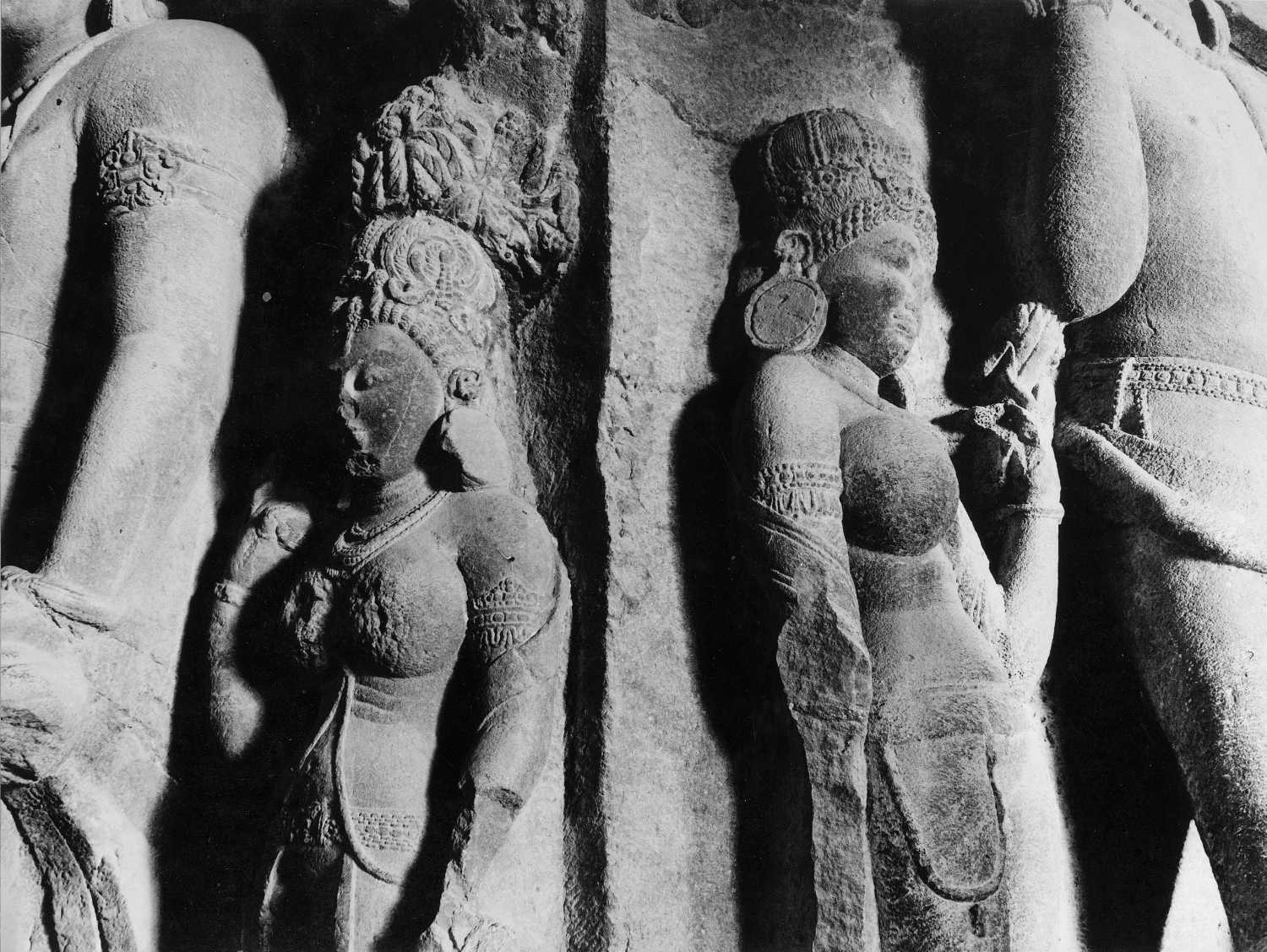 Cave 29 (Sita Ki Nahani), Ellora