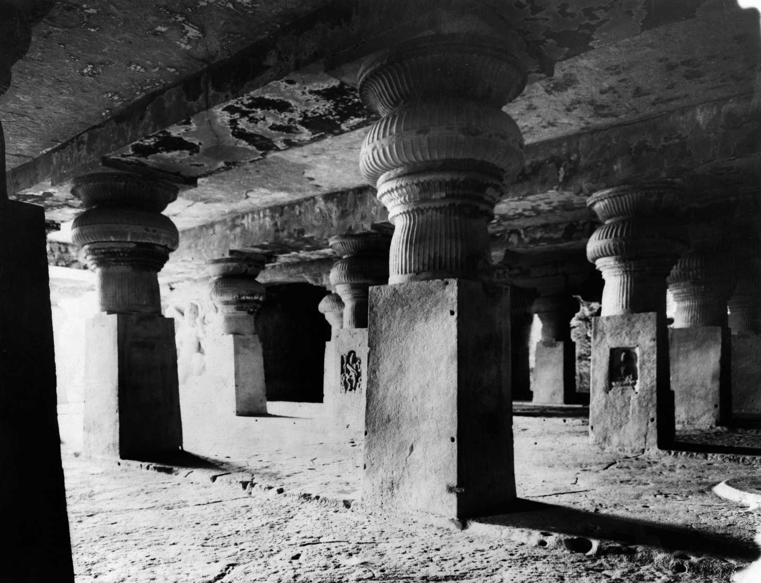 Cave 29 (Sita Ki Nahani), Ellora