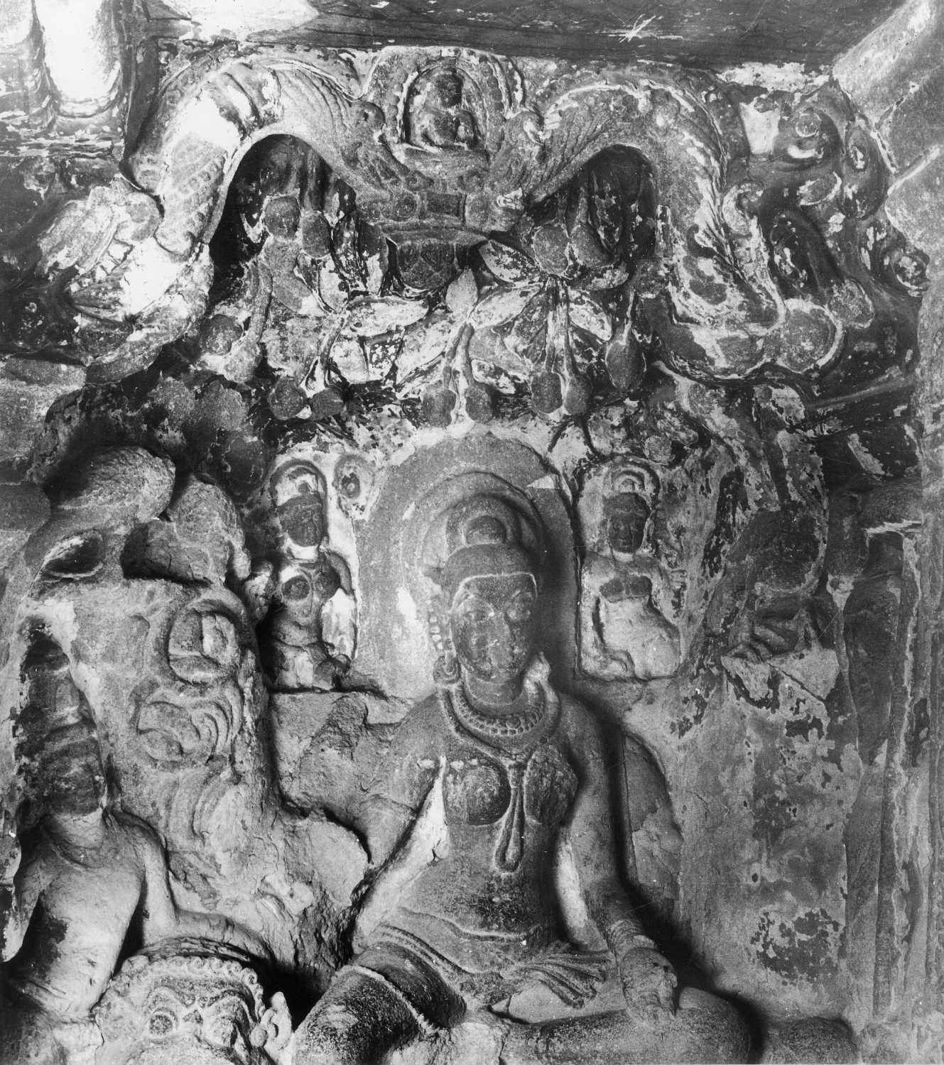 Cave 32 (Indra Sabha), Ellora