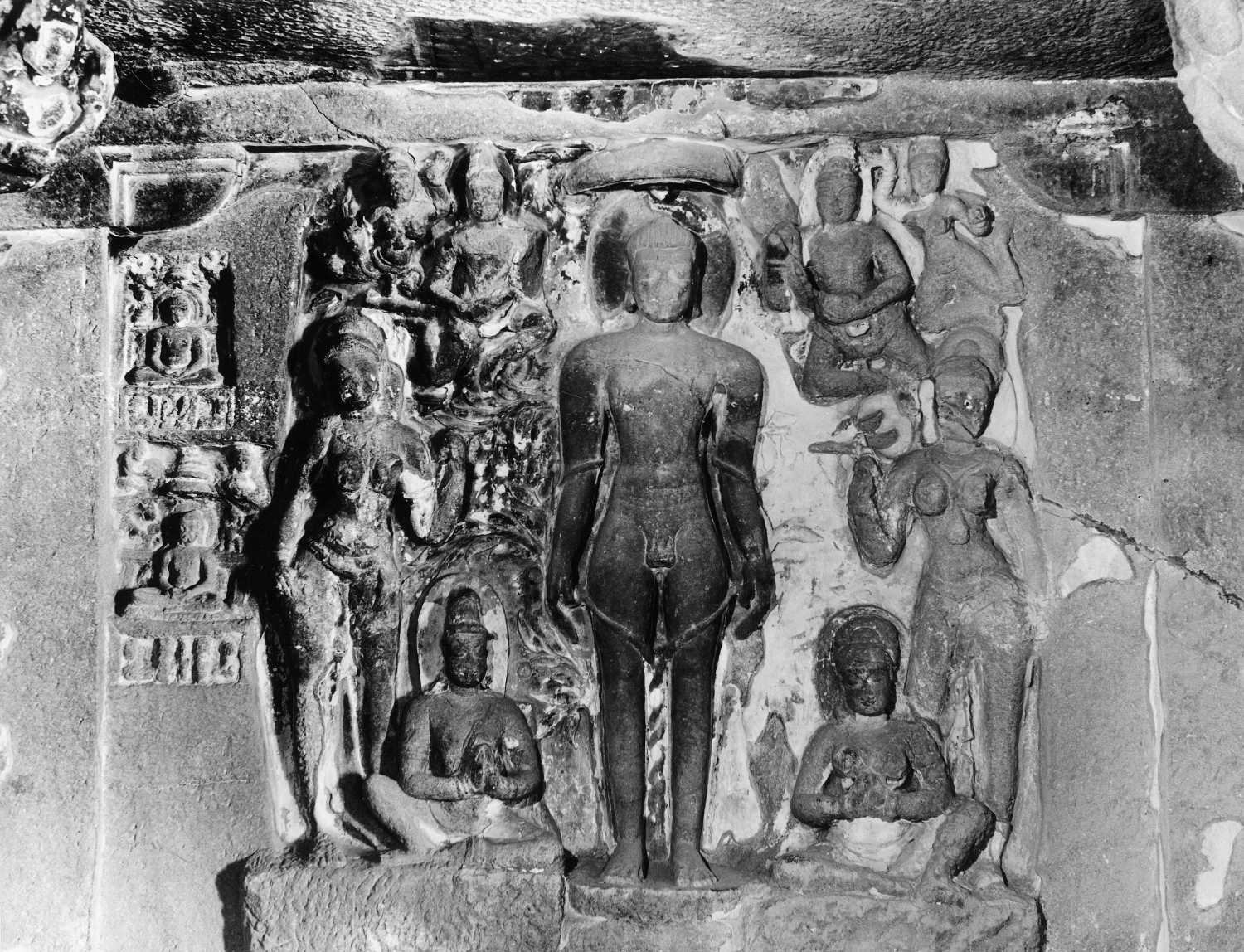 Cave 32 (Indra Sabha), Ellora